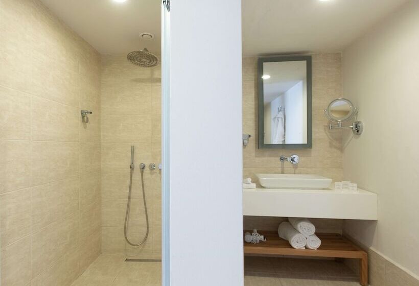Номер Стандарт с Балконом Вид на Сад, Senses Hotel   Adults Only