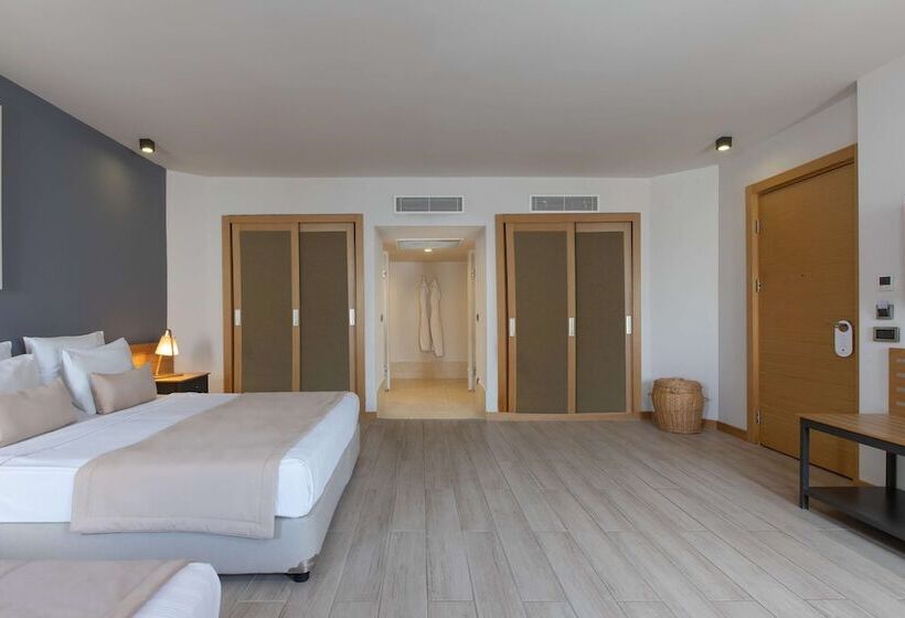 带阳台可观花园景的标准间, Senses Hotel   Adults Only