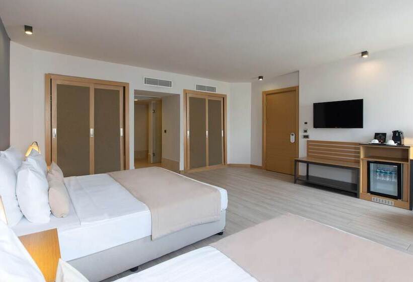 海景标准间带阳台, Senses Hotel   Adults Only