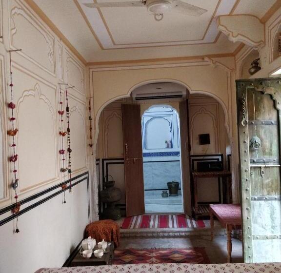 חדר דלוקס, Jaipur Haveli