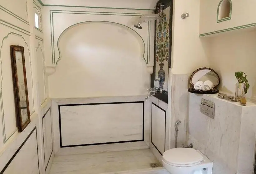 سوییت خانوادگی, Jaipur Haveli