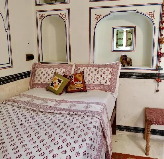 اتاق استاندارد یک نفره, Jaipur Haveli