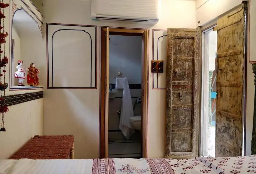 اتاق استاندارد یک نفره, Jaipur Haveli