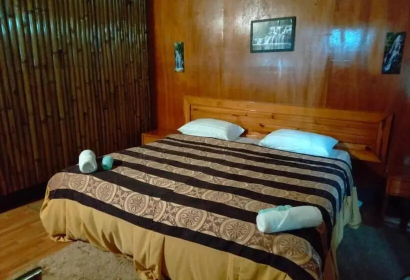 اتاق استاندارد با تخت بزرگ, Odyssey Stays Umbir, Umiam Lake