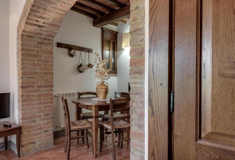 דירת חדר בקומת קרקע, I Melograni Del Chianti