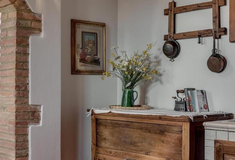 דירת שני חדרים, I Melograni Del Chianti