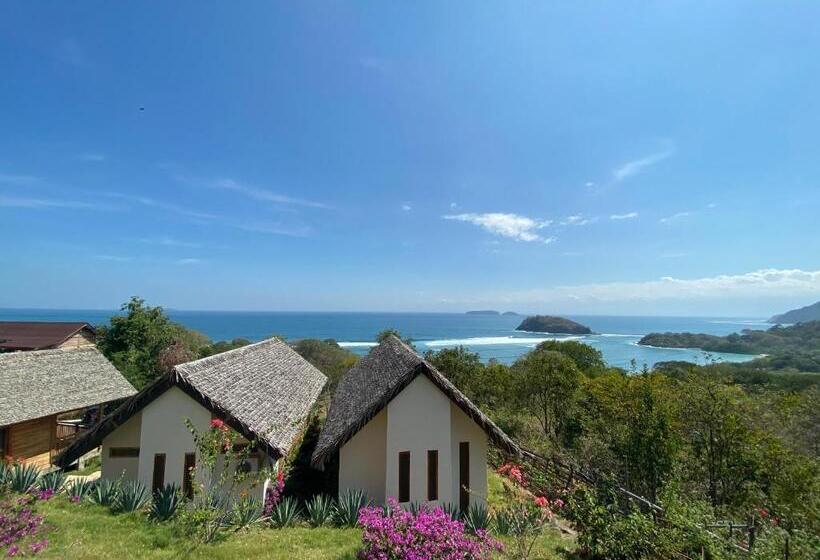 オーシャンビューファミリールーム, Kertasari Lodge