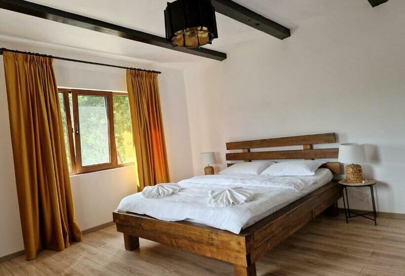 Номер Стандарт, Complex Dealu  Frumos