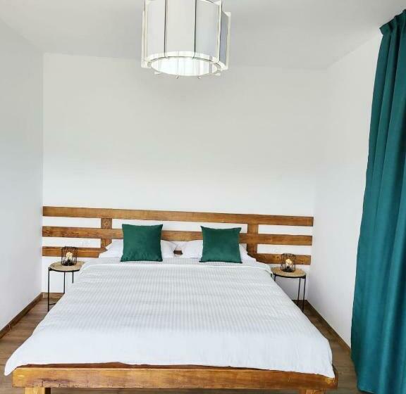 Номер Стандарт, Complex Dealu  Frumos