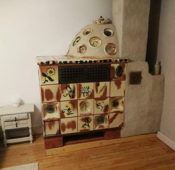 غرفة عائلية, La Maison Du Vannier