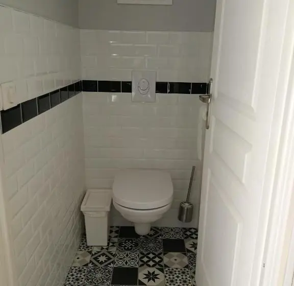 デラックスルーム, La Maison Du Vannier