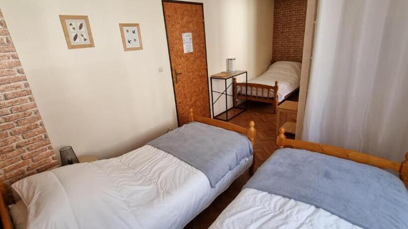 スタンダードトリプルルーム, Au Coeur Du Volcantal