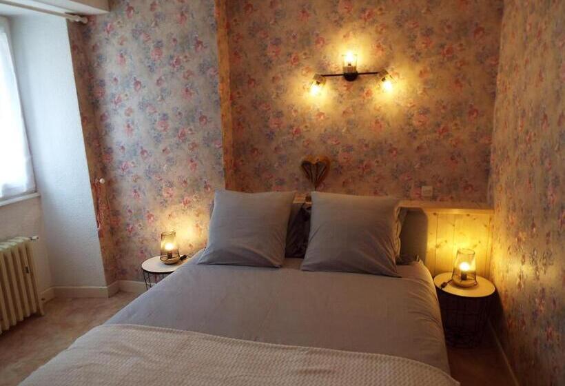 غرفة قياسية, Au Coeur Du Volcantal