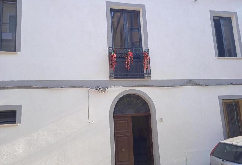 غرفة ديلوكس, B&b Amato