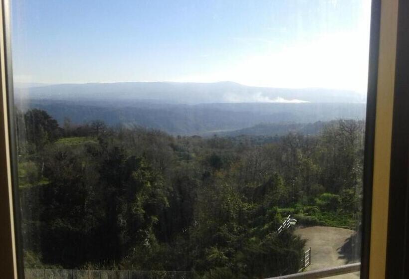 غرفة ديلوكس, B&b Amato