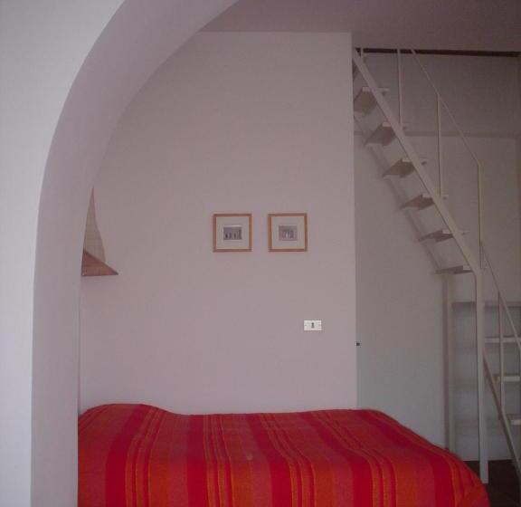 四人标准间, B&b Calabria