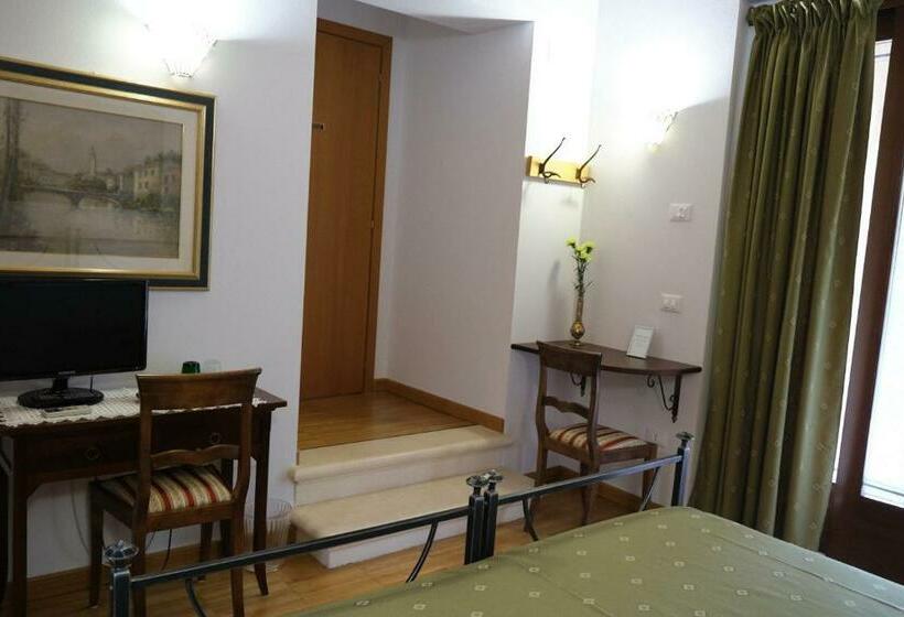 Номер Стандарт с Террасой, B&b In Valle