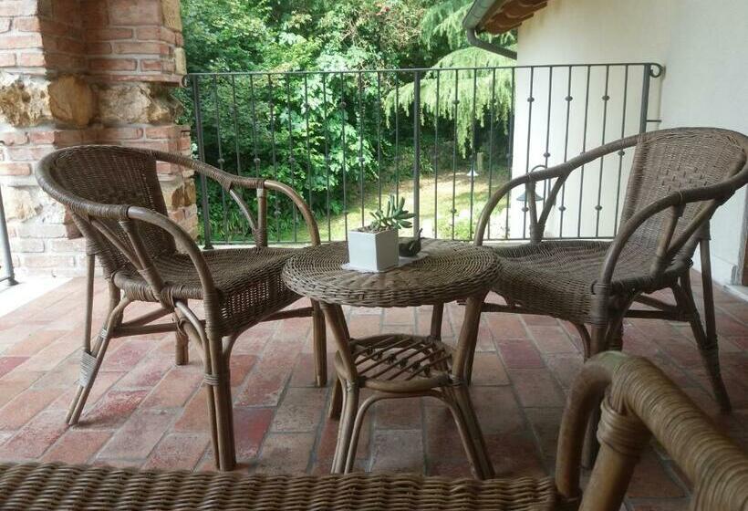 غرفة قياسية مزوَّدة بتراس, B&b In Valle