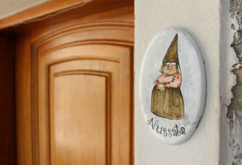 Номер Стандарт, B&b Lo Gnomo