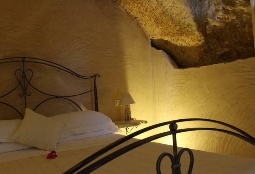 غرفة قياسية, B&b Lo Gnomo