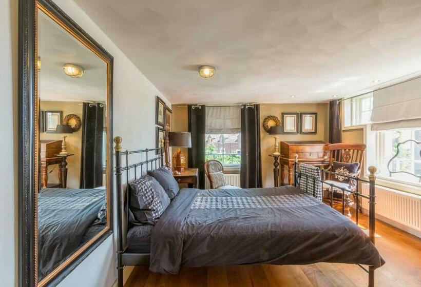 סוויטה, Bij Janneke