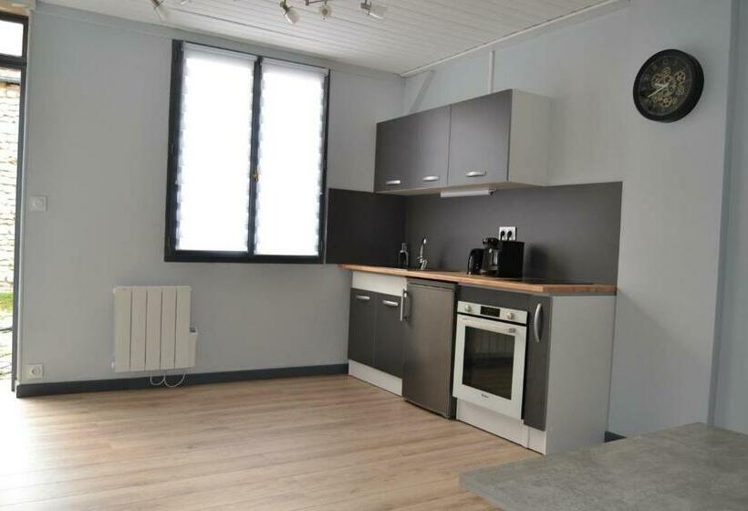 패밀리 스위트, Clos Caritan