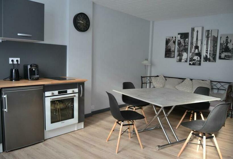 패밀리 스위트, Clos Caritan