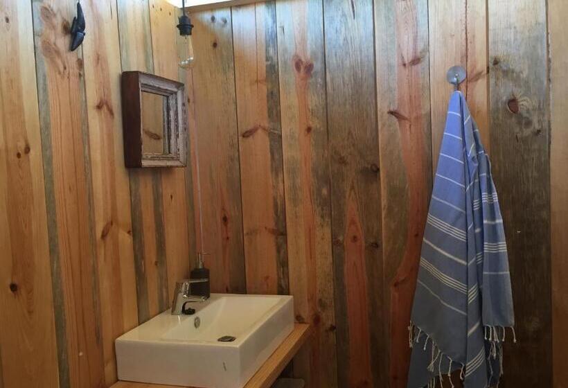 Standard Tent, Dominio Vale Flores