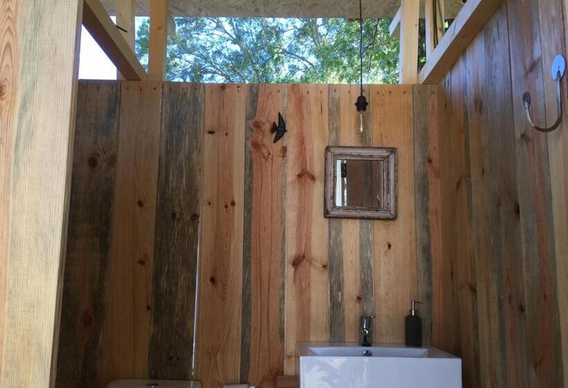 Standard Tent, Dominio Vale Flores