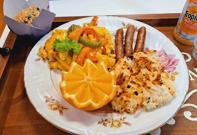 キングサイズベッドのデラックススイート, Harmony Inn, Huntley Illinois