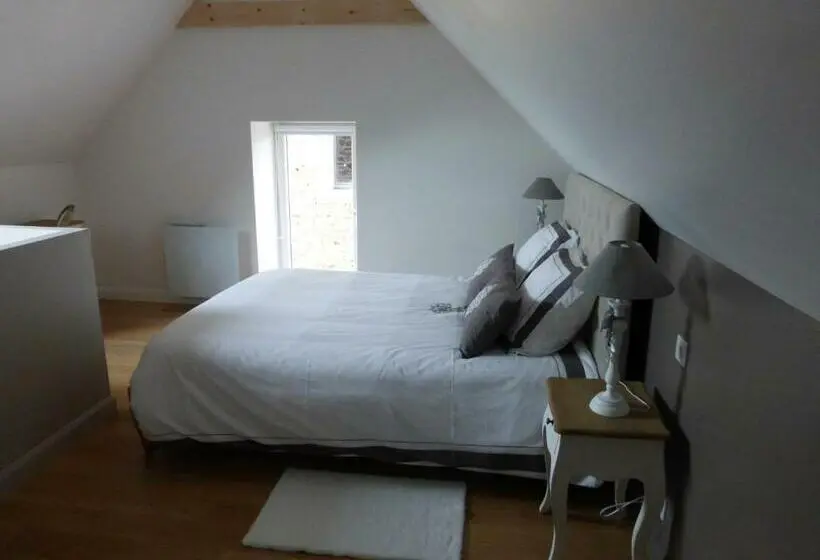 Sviitti King-vuode, Manoir De Kermilven