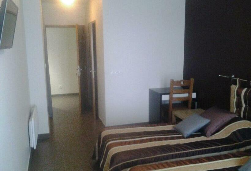 스탠다드 룸 가든 전망, Gite De Prejeurin