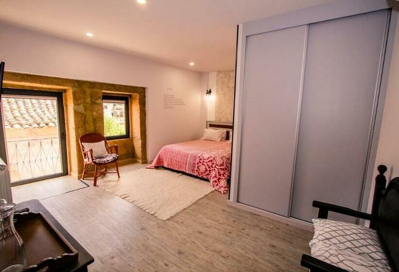 غرفة عائلية, A Queijaria