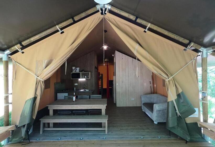 Standard Tent, Domaine De Clarat