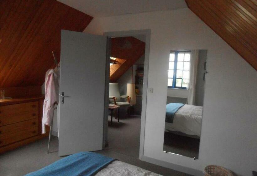 デラックスルーム, La Clôture