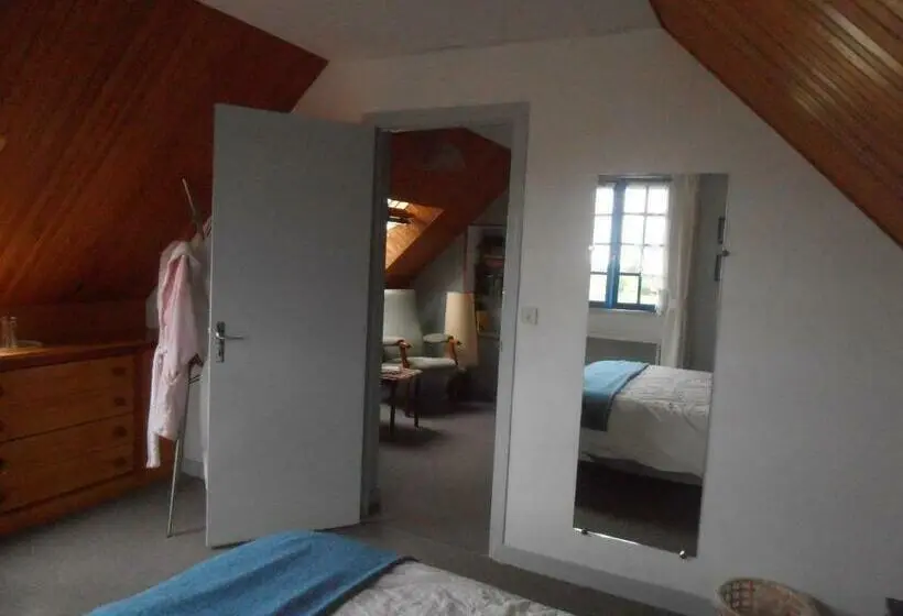 Habitación Deluxe, La Clôture