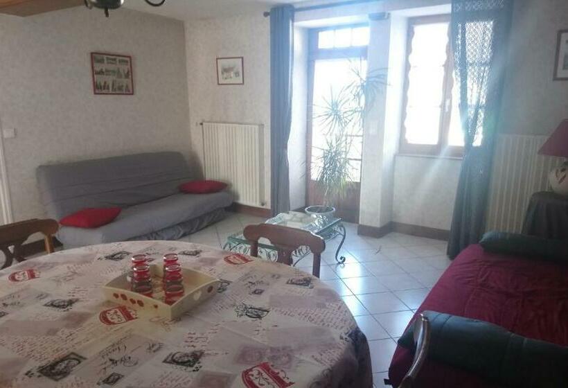 غرفة قياسية, Le Clos De La Perdrix