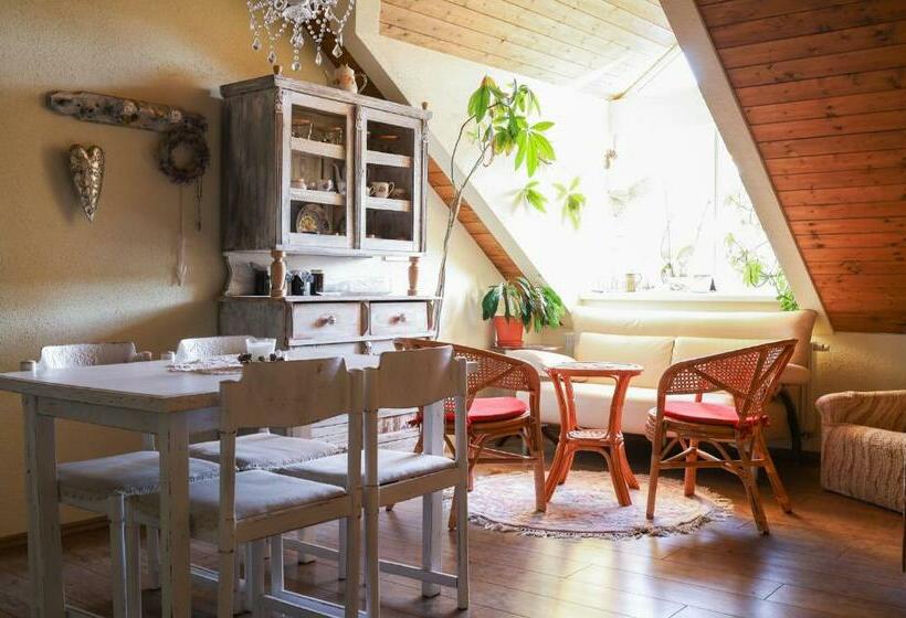 스탠다드 트리플 룸, Mníchov Dvor