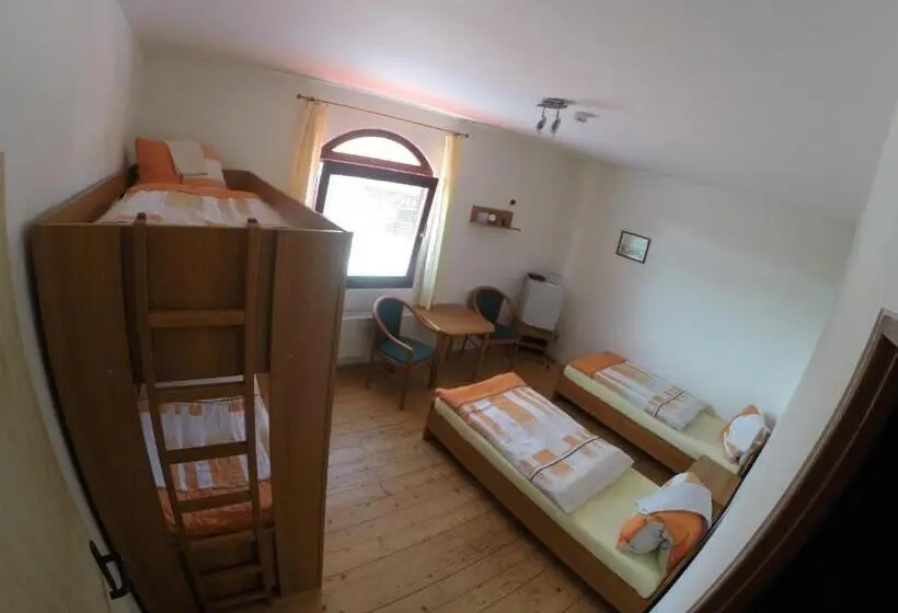 スタンダード4人部屋, Penzion Jaroš