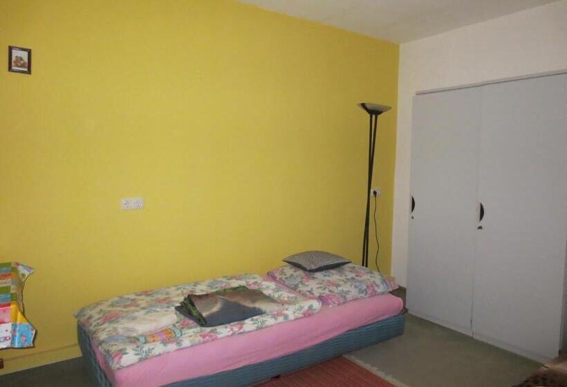 غرفة قياسية رباعية, Zimmervermietung Zum See