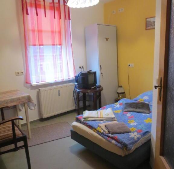 غرفة قياسية فردية, Zimmervermietung Zum See