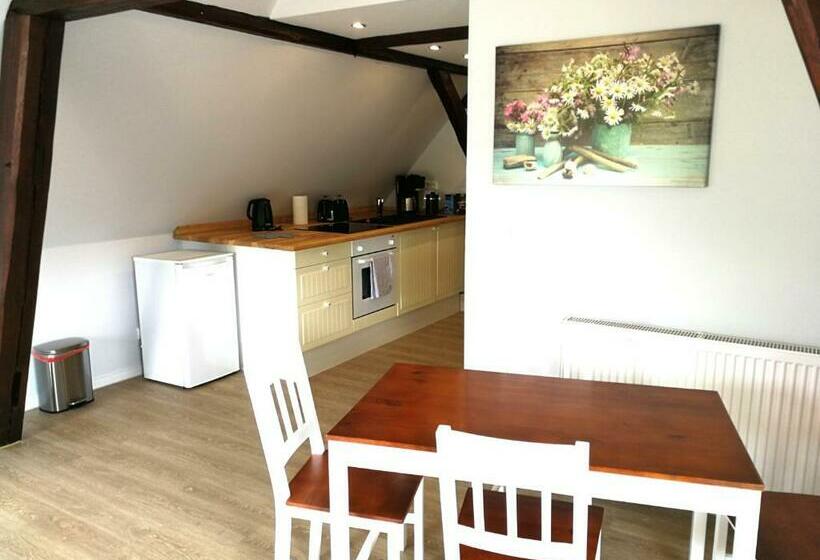 带1个卧室带花园景观的公寓, Pension Schlossblick Thallwitz