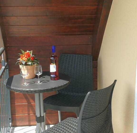 带1个卧室带花园景观的公寓, Pension Schlossblick Thallwitz