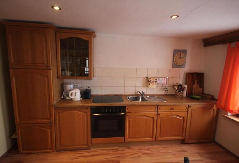 Апартаменты 2 Спальни, Hainich Zeit