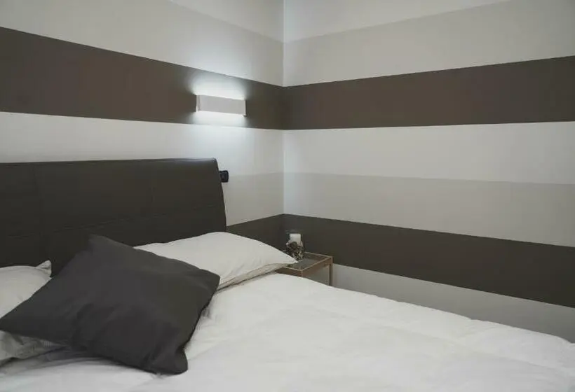 デラックスルーム, B&b La Maddalena