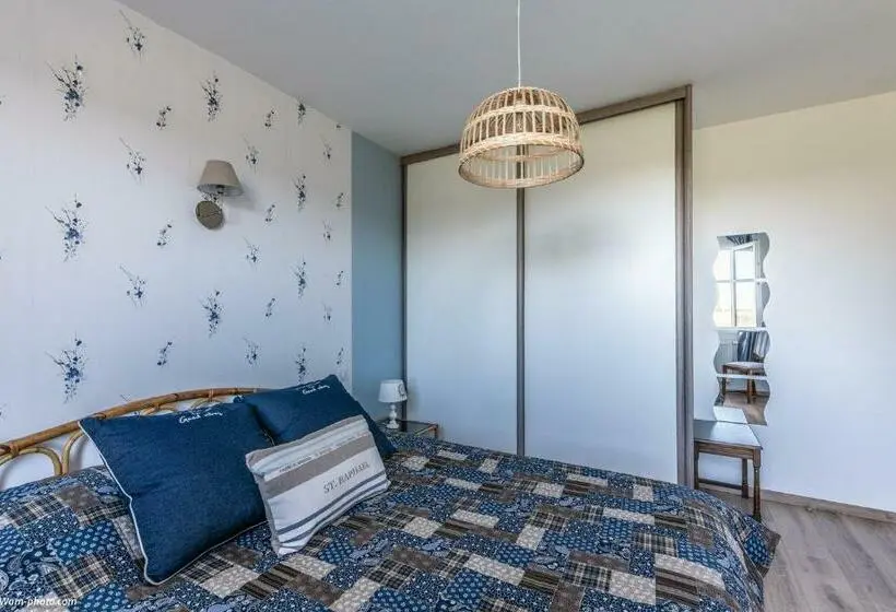 ファミリールーム, Chambre D Hôtes De La Fontagrille