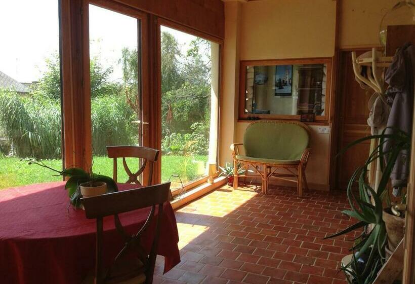 标准间, Chambre D Hôtes De Paille Et D Argile