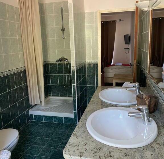 Номер Стандарт Вид на Горы, Chez Dume