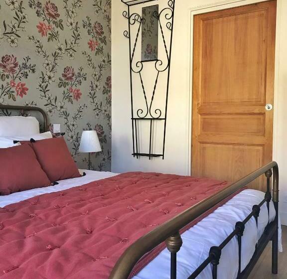 디럭스 룸, Le Domaine De L Hostellerie