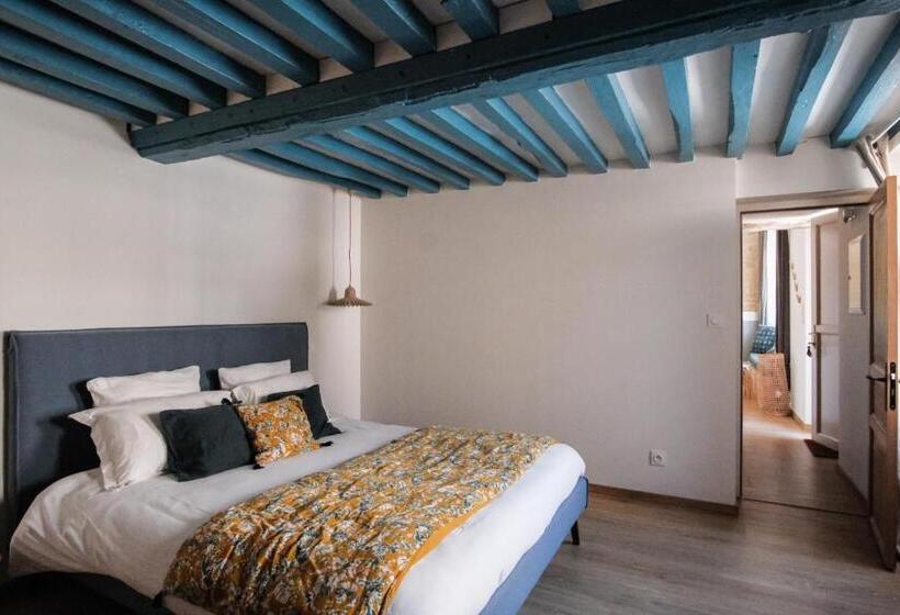 오두막, Le Domaine De L Hostellerie